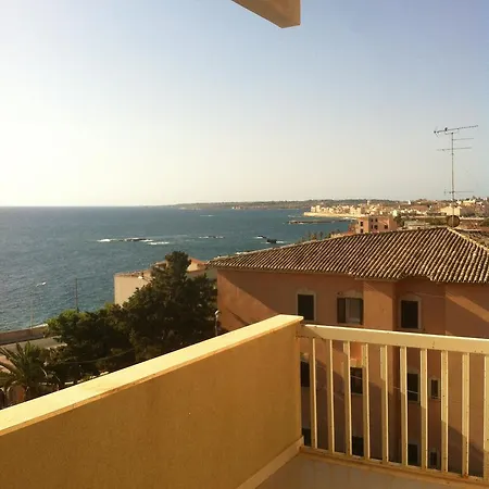 Bed & Breakfast Il Pianista Sul Mare